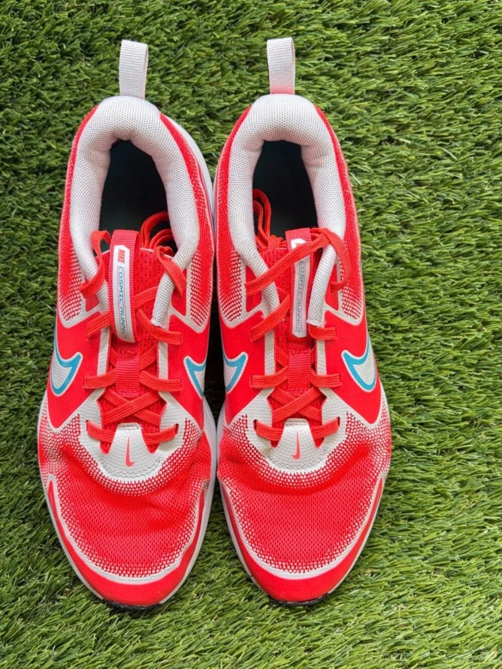 Nike Cosmic Runner Boys Size 7Y Crimson White Athletic Running Shoes Sneakers‎